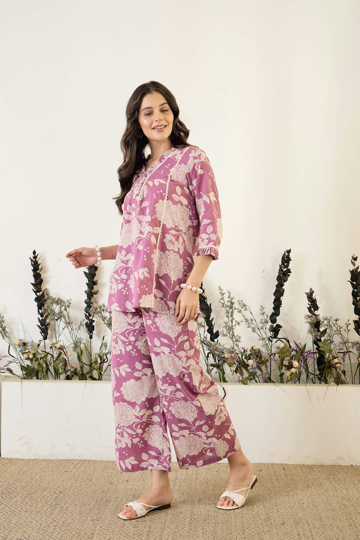 Veloura community look in lavender